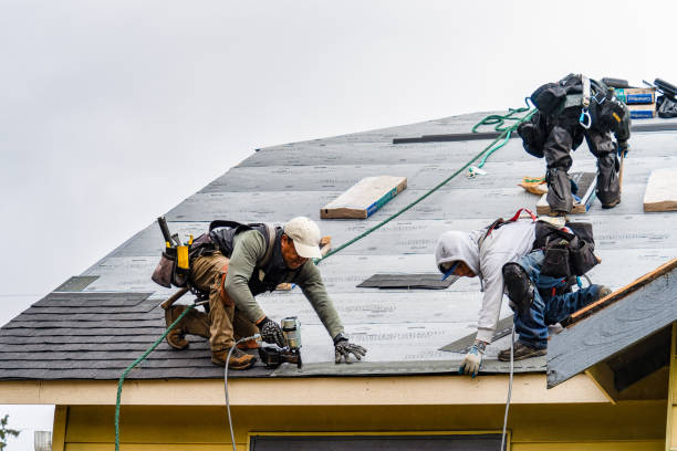 Professional Gutter Installation technician working in Mountain Lakes, NJ